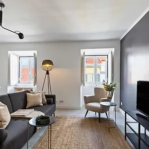 Stunning 2 Bedroom Near Belém Lisboa